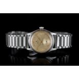 VINTAGE ROLEX OYSTER ROYAL REFERENCE 4444 CIRCA 1947, circular champagne dial with patina, gold