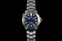 GENTLEMEN'S OMEGA SEAMASTER PROFESSIONAL 300m, circular blue wave dial, luminous baton hour markers,