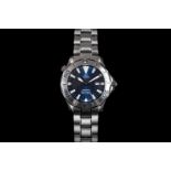 GENTLEMEN'S OMEGA SEAMASTER PROFESSIONAL 300m, circular blue wave dial, luminous baton hour markers,