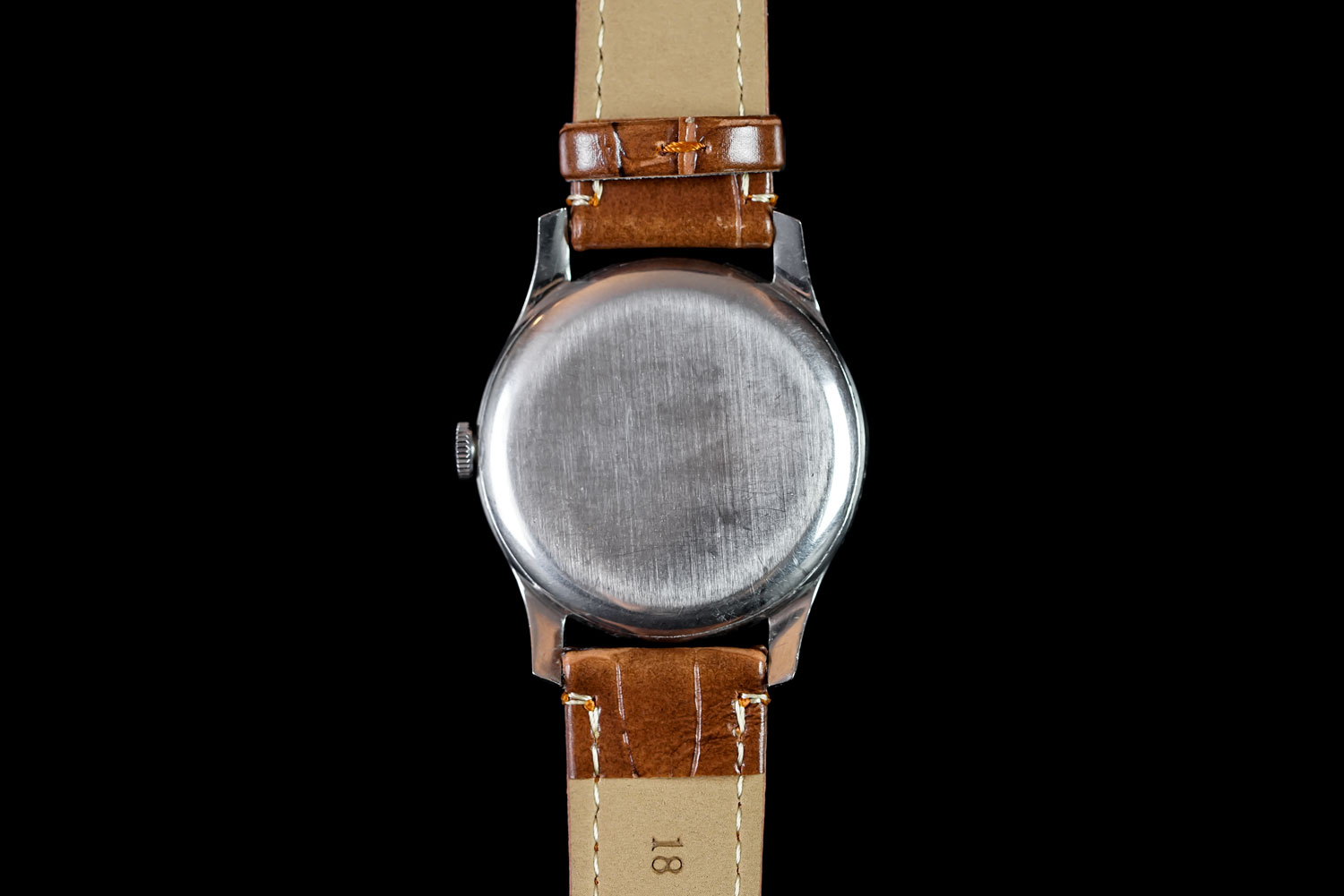 GENTLEMEN'S LONGINES VINTAGE WRISTWATCH, circular silver dial with hour markers and arabic - Image 2 of 2