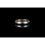 Wedding band, 4mm width, 18ct yellow gold, finger size Q 1/2, total weight 3.7 grams