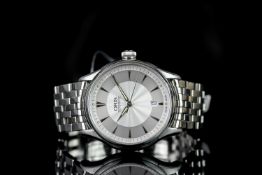 GENTLEMEN'S ORISÂ AUTOMATICÂ WRISTWATCHÂ REFÂ 7591, circular silver dial with hour markers, date