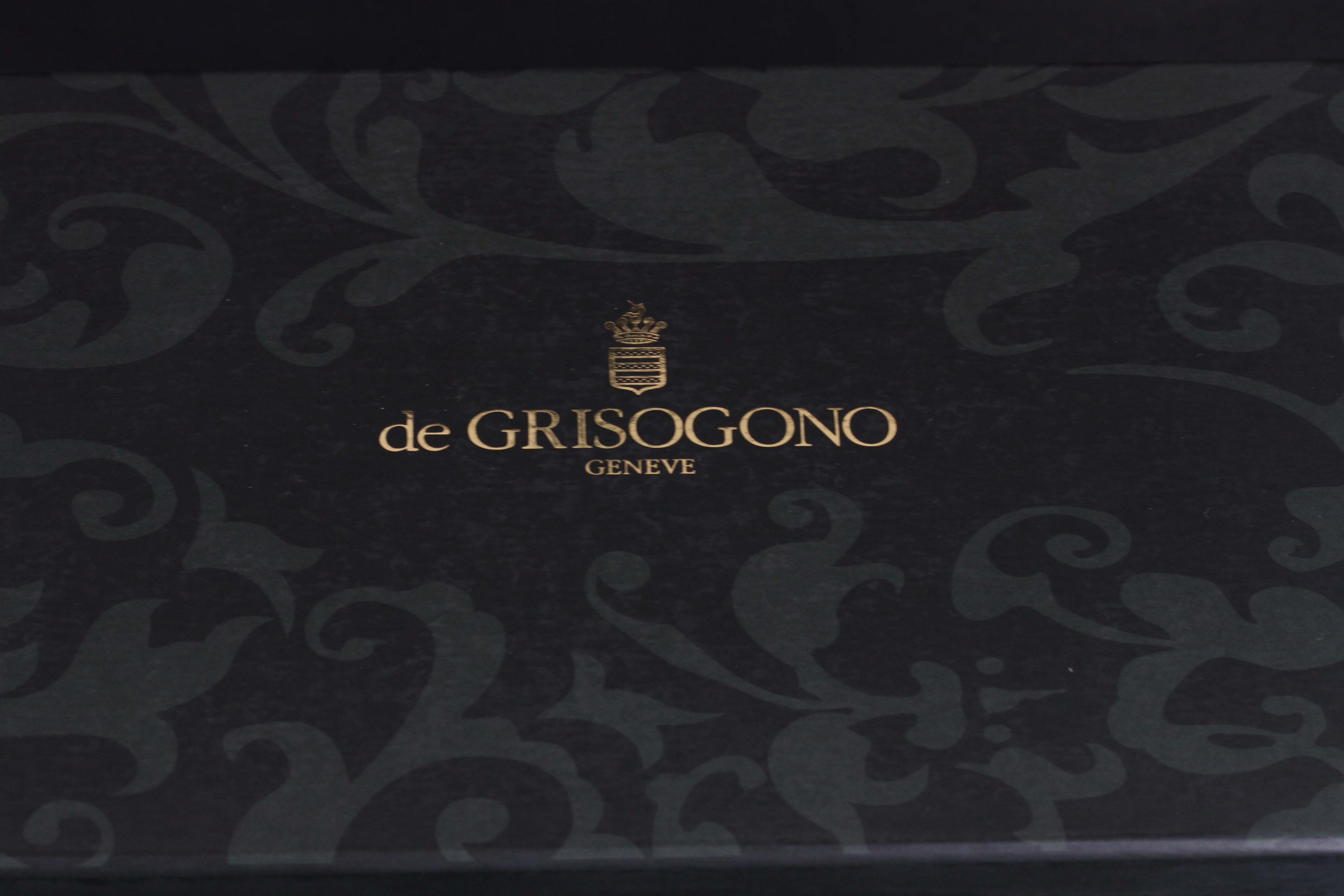 GENTLEMEN'S DE GRISOGONO PVD BLACK UNO 1 004953 SN 378-900-4 WITH BOX AND PAPERS, square, black dial - Image 5 of 5