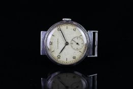 GENTLEMEN'S LONGINES VINTAGE WRISTWATCH, circular patina dial with Arabic numerals and line hour