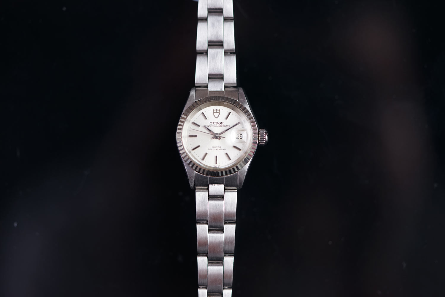 LADIES TUDOR PRINCESS OYSTERDATE WRISTWATCH, circular silver dial with silver and black hour markers