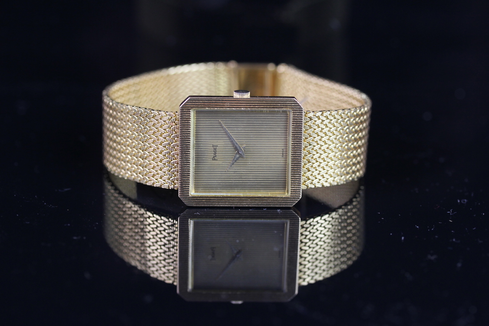 GENTLEMEN'S 18K GOLD PIAGET PROTOCOL, REF. 9154, WITH BRACELET, VINTAGE MANUALLY WOUND WRISTWATCH, - Image 4 of 5
