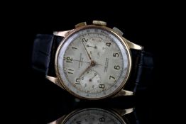 GENTLEMEN'S CHRONOGRAPH SUISSE 18CT GOLD WRISTWATCH, circular patina twin register dial with with