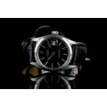 GENTLEMEN'S ROLEX OYSTER PERPETUAL DATE WRISTWATCH REF. 1500, circular black gloss dial with faceted