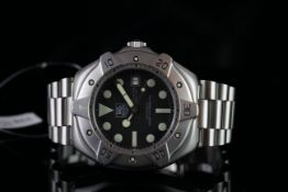 GENTLEMEN'S TAG HEUER AUTOMATIC DIVER'S WRISTWATCH