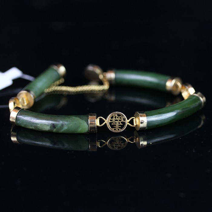 LADIES' NEPHRITE JADE GOLD PLATED CHINESE MOTIF BRACELET, CIRCA. 1960S, LADIES' BRACELET, 4 nephrite