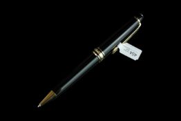 MONT BLANC MEISTERSTUCK PEN 10883 SN MBFH3G2L5,ballpoint comes with box and papers, pen is working.