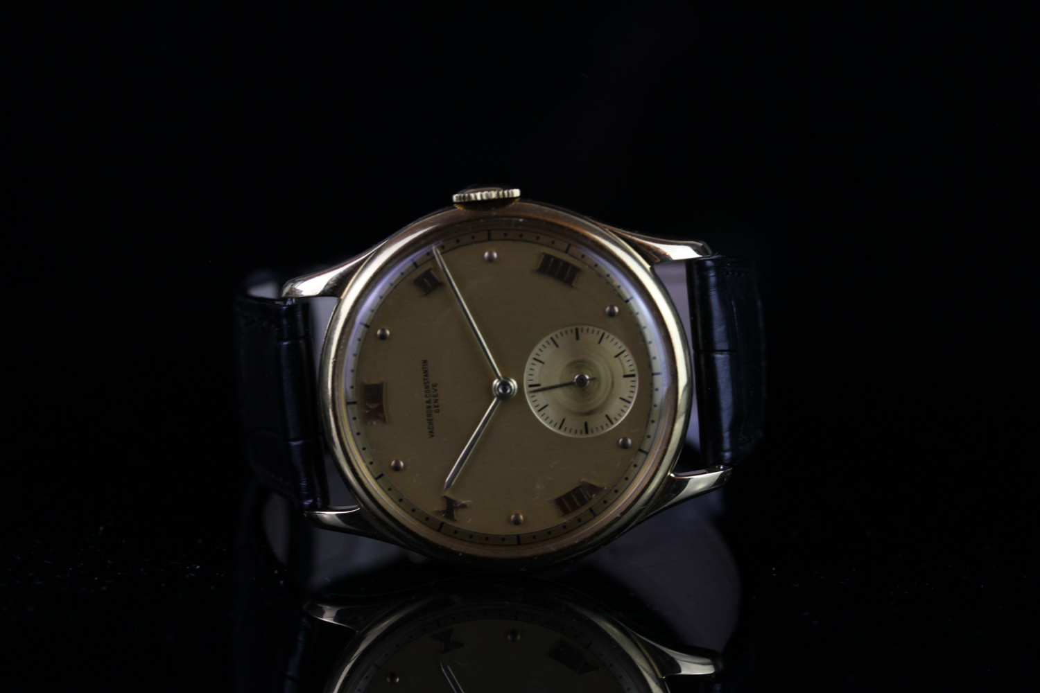 GENTLEMENS VACHERON & CONSTANTIN 18CT GOLD VINTAGE WRISTWATCH W/ BOX, circular gold two tone dial - Image 3 of 7