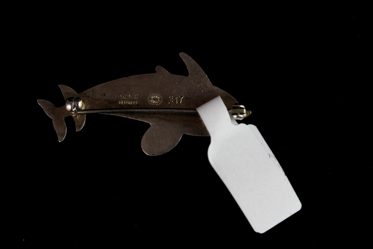 SILVER GEORG JENSEN DOUBLE DOLPHIN BROOCH,estimated 40 x 20 mm, not hallmarked , stamped 925, weight - Image 3 of 3