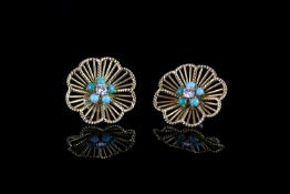 18K OPEN FILIGREE EARRINGS SET WITH A SINGLE DIAMOND ESTIMATED AT 0.22CT SURROUNDED BY 4 TURQUOISE