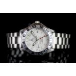 GENTLEMENS OMEGA SEAMASTER GMT CHRONOMETER 'GREAT WHITE' WRISTWATCH W/ BOX & PAPERS, circular off