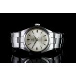 GENTLEMANS TUDOR OYSTER CIRCA 1961,round,silver dial with illuminated hands, silver batons,33 mm