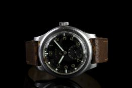 GENTLEMANS VINTAGE CYMA WATCH, round, brown dial with illuminated hands,illuminated hands, 37mm