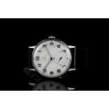 GENTLEMENS OMEGA VINTAGE DRESS WRISTWATCH, circular off white dial with large sub dial and gilt