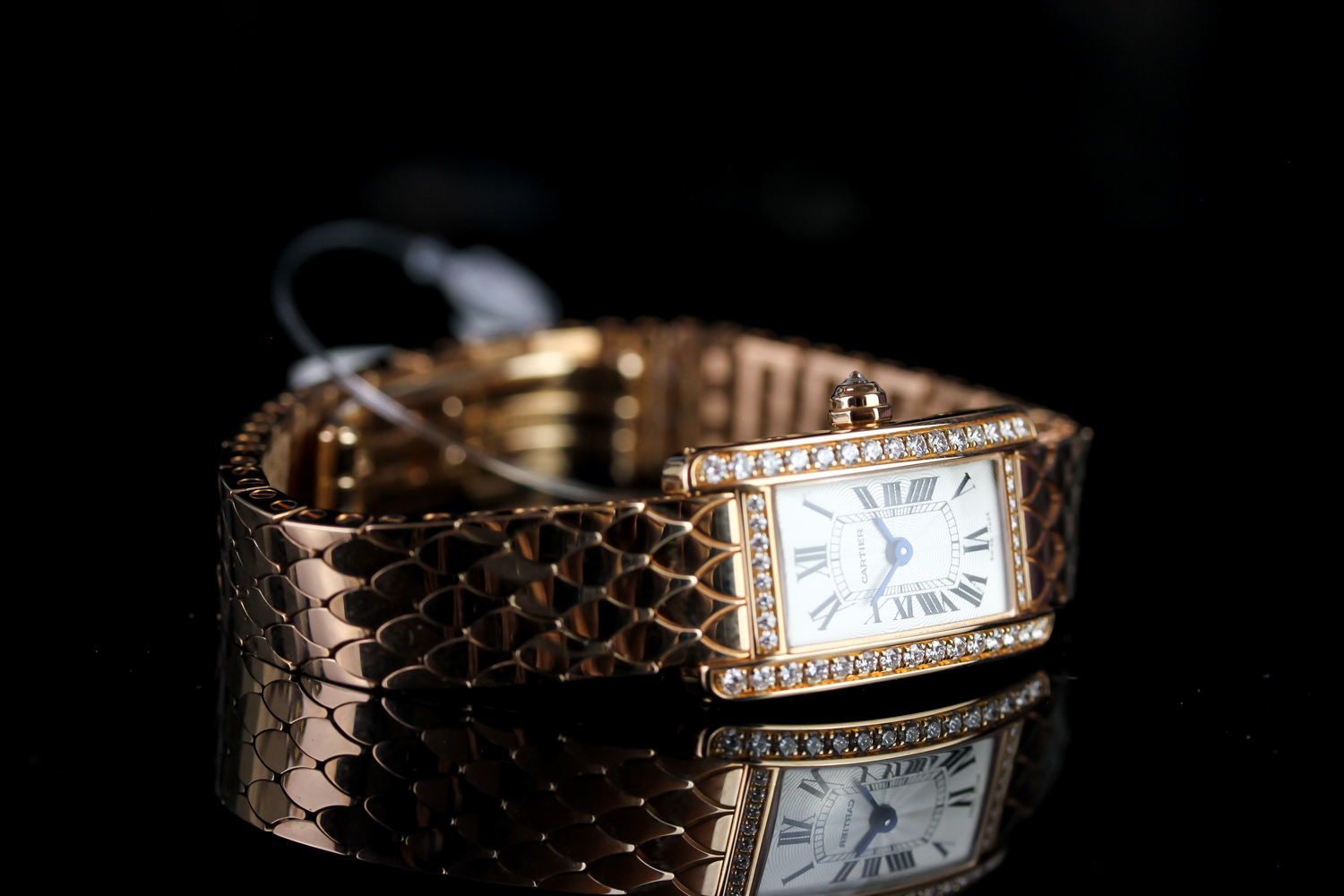 STUNNING LADIES 18K ROSE GOLD DIAMOND SET CARTIER WRISTWATCH,diamond set case, oblong, textured dial - Image 2 of 6