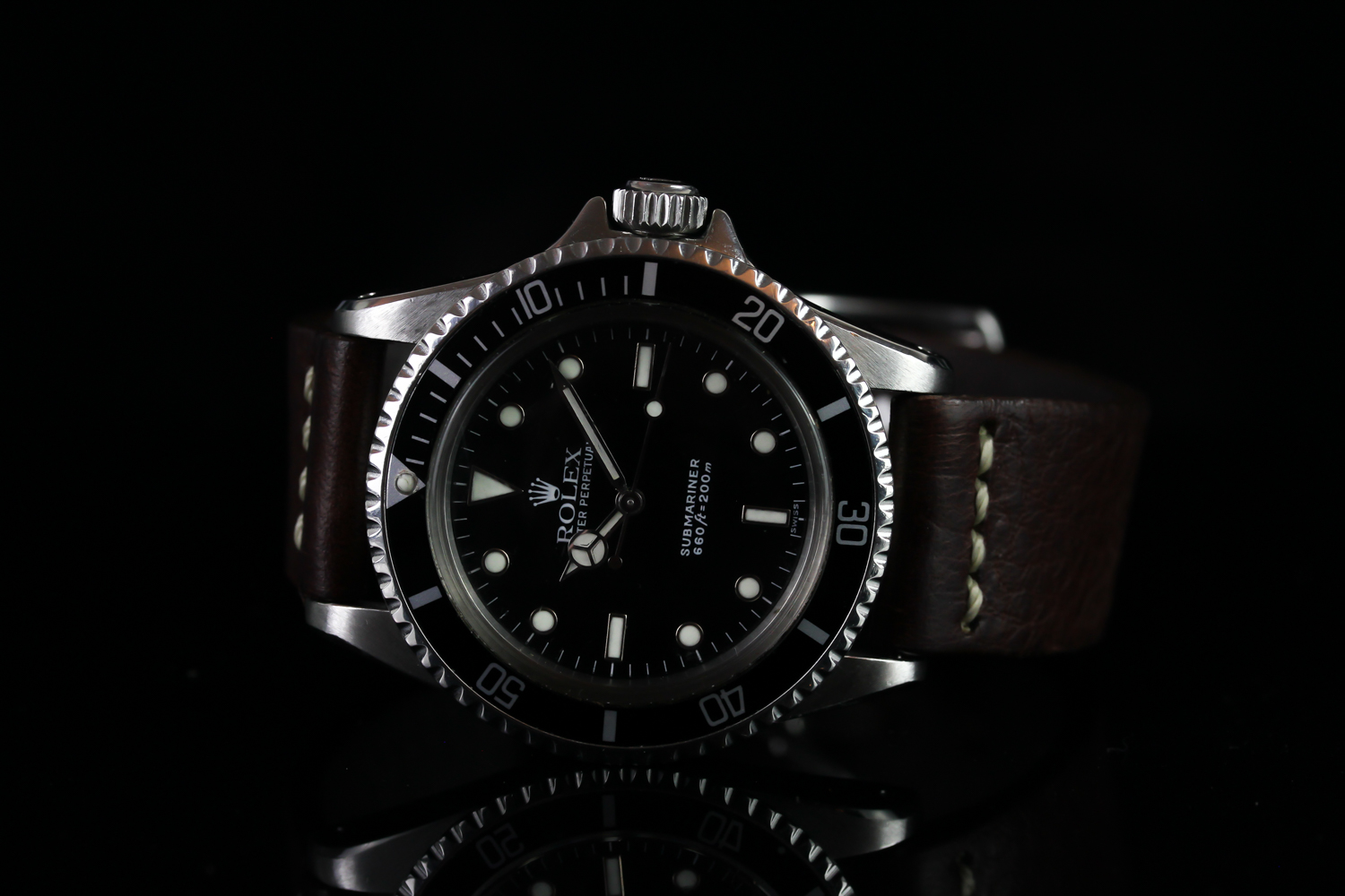 GENTLEMEN'S ROLEX SUBMARINER, MODEL 5512 CIRCA 1962, black service dial, insert and hands, pointed - Image 2 of 6