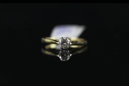 18CT SINGLE STONE RING,stone estimated 0.30ct,total weight 3.3gms,size N.
