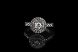 PLATINUM DIAMOND CLUSTER, centre stone estimated 0.32ct, ring size leading edge R 1/2,total weight 8