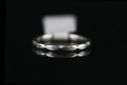 PLATINUM WEDDING BAND,weight 3.7gms,size M.not hallmarked.