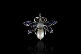 SILVER PEARL PIQUE A JOUR ENAMEL BUG BROOCH, stamped 925 , total weight 6.46 gms.