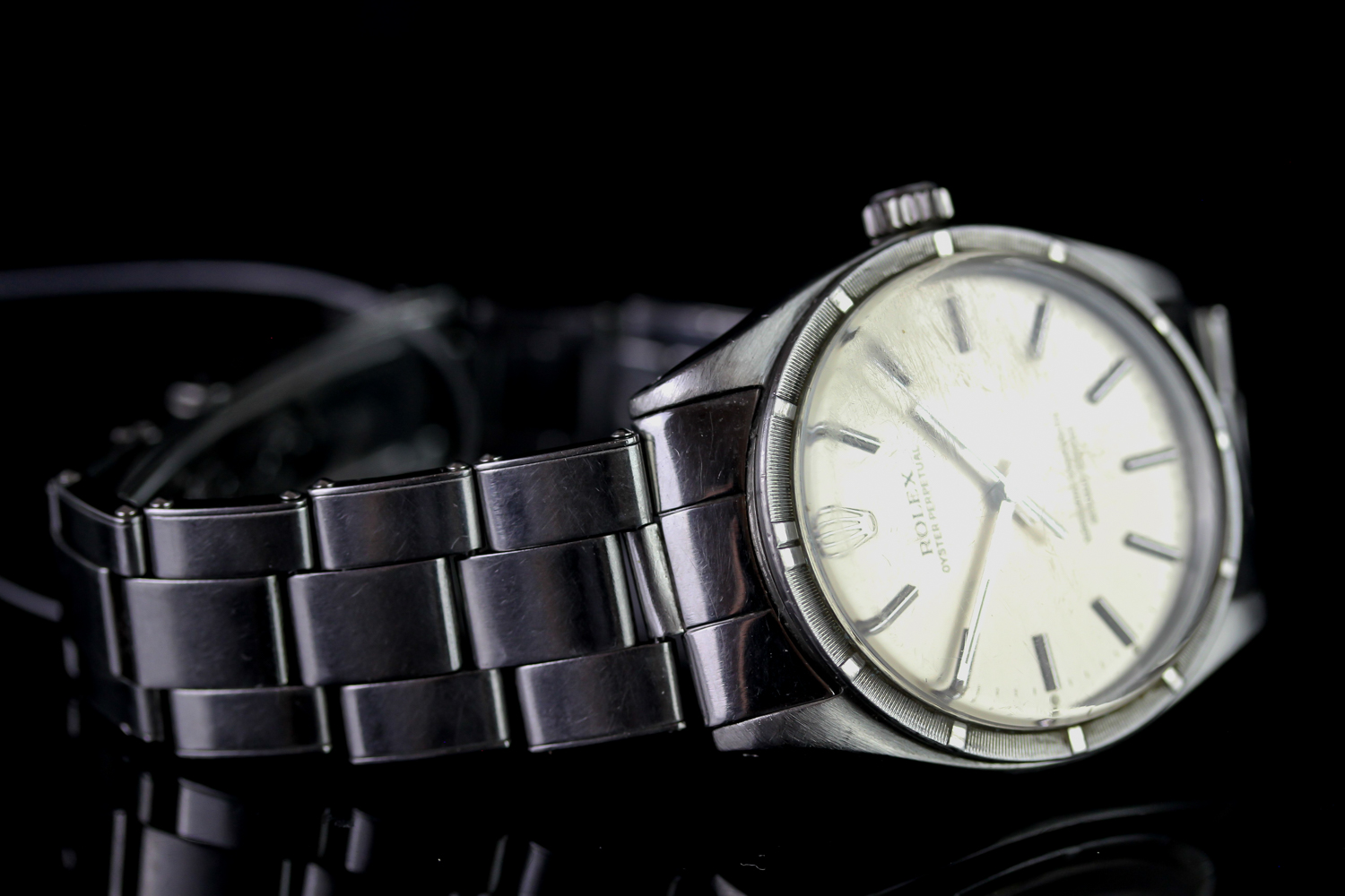 GENTLEMENS ROLEX OYSTER PERPETUAL WRISTWATCH REF. 1007, circular cream patina dial with silver - Image 2 of 2