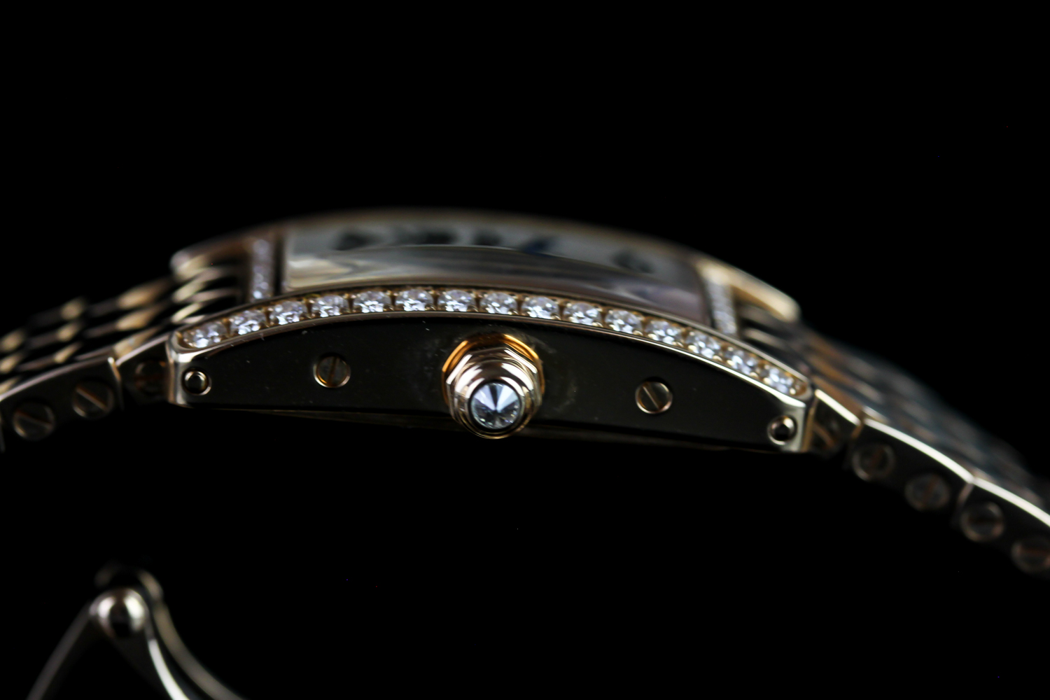 STUNNING LADIES 18K ROSE GOLD DIAMOND SET CARTIER WRISTWATCH,diamond set case, oblong, textured dial - Image 5 of 6