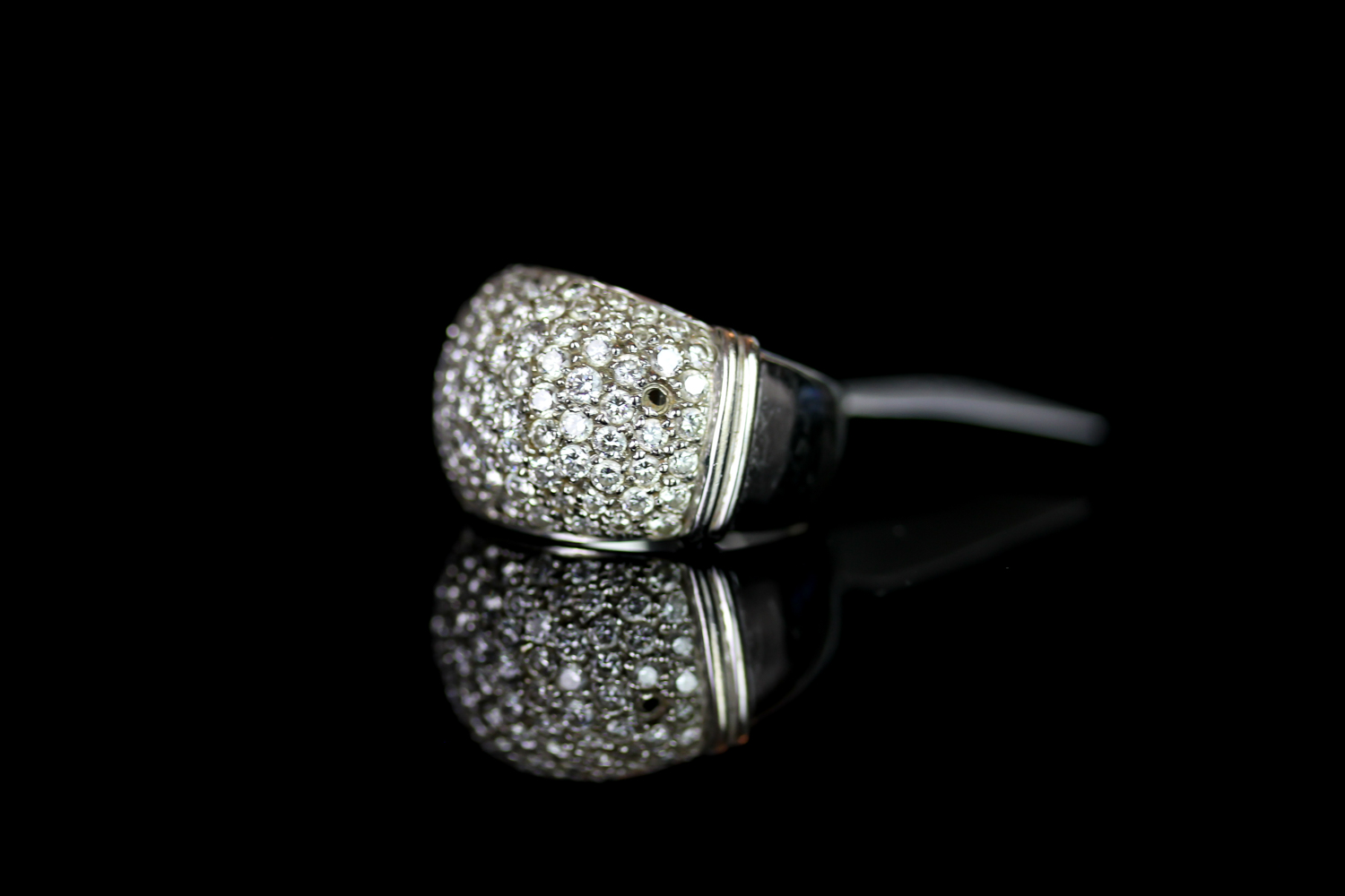 Diamond cluster ring, pave set round brilliant cut diamonds with 1 diamond missing, stamped 18ct - Image 2 of 3
