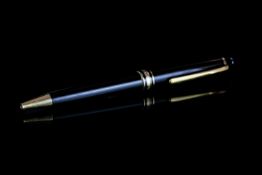 GENTLEMANS MONT BLANC MEISTERSTUCK PROPELLING PEN,FD2466404,black resin and yellow metal.