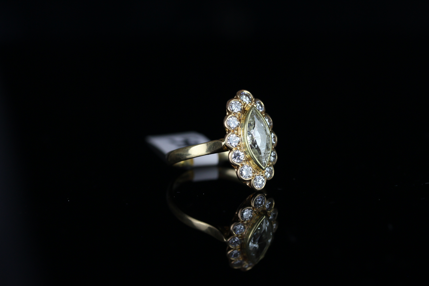 18CT MARQUISE DIAMOND CLUSTER RING, estimated centre stone 1.00ct,surrounded brilliant cut stones - Image 2 of 3