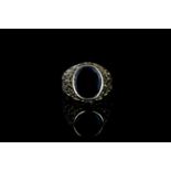 9CT ONYX SIGNET RING WITH OPEN FILIGREE SHOULDERS,total weight 4.42 gms, ring size O.