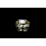 Gold engraved ring, hallmarked 18ct yellow gold, ring size M 1/2, total approximate weight 5.56