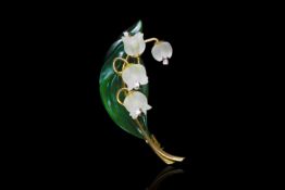 14K CRYSTAL AND JADE BROOCH, estimated 45x20mm total brooch, total weight 9.10gms, stamped 585.