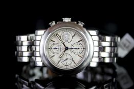GENTLEMENS TISSOT AUTOMATIC CHRONOGRAPH DAY DATE WRISTWATCH W/ BOX & PAPERS, circular triple