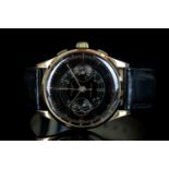 GENTLEMEN'S CHRONOGRAPH SUISSE 18CT GOLD WRISTWATCH, circular black gloss dial with bronze gilt