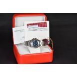 GENTLEMEN'S OMEGA GENEVE AUTOMATIC DYNAMIC DATE WRISTWATCH W/ BOX & SET OF CARDS, oval blue dial