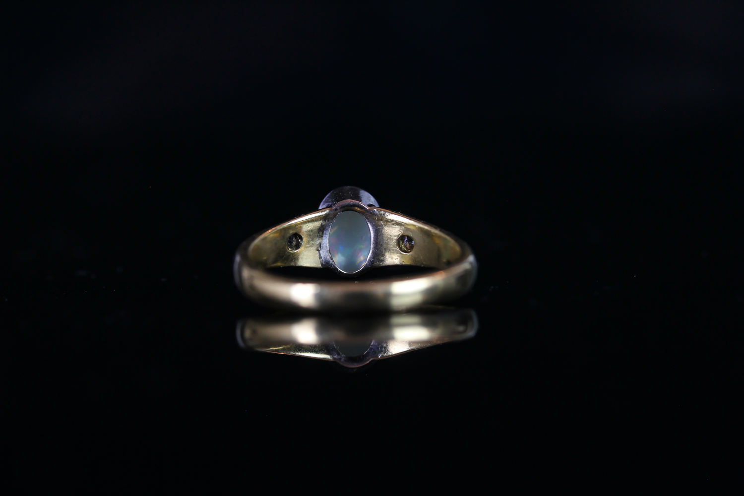18CT OPAL AND DIAMOND RING, centre stone estimated 8x5mm, total weight 3.9 gms, size M. - Image 3 of 3