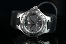 LADIES TAG HEUER KIRIUM DATE WRISTWATCH REF. WL1211-0, circular silver sunburst dial with silver and