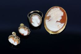 9CT PENDANT/BROOCH, STUD EARRINGG AND CAMEO RING SET, total weight 12.74 gms, ring size P.