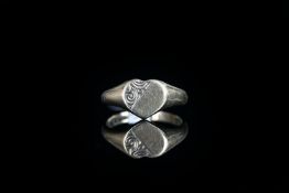 9CT HEART SIGNET RING , total 2.79gms, ring size O.