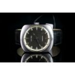 GENTLEMEN'S LONGINES CONQUEST WRISTWATCH REF. 1535, circular silver dial with faceted hour markers