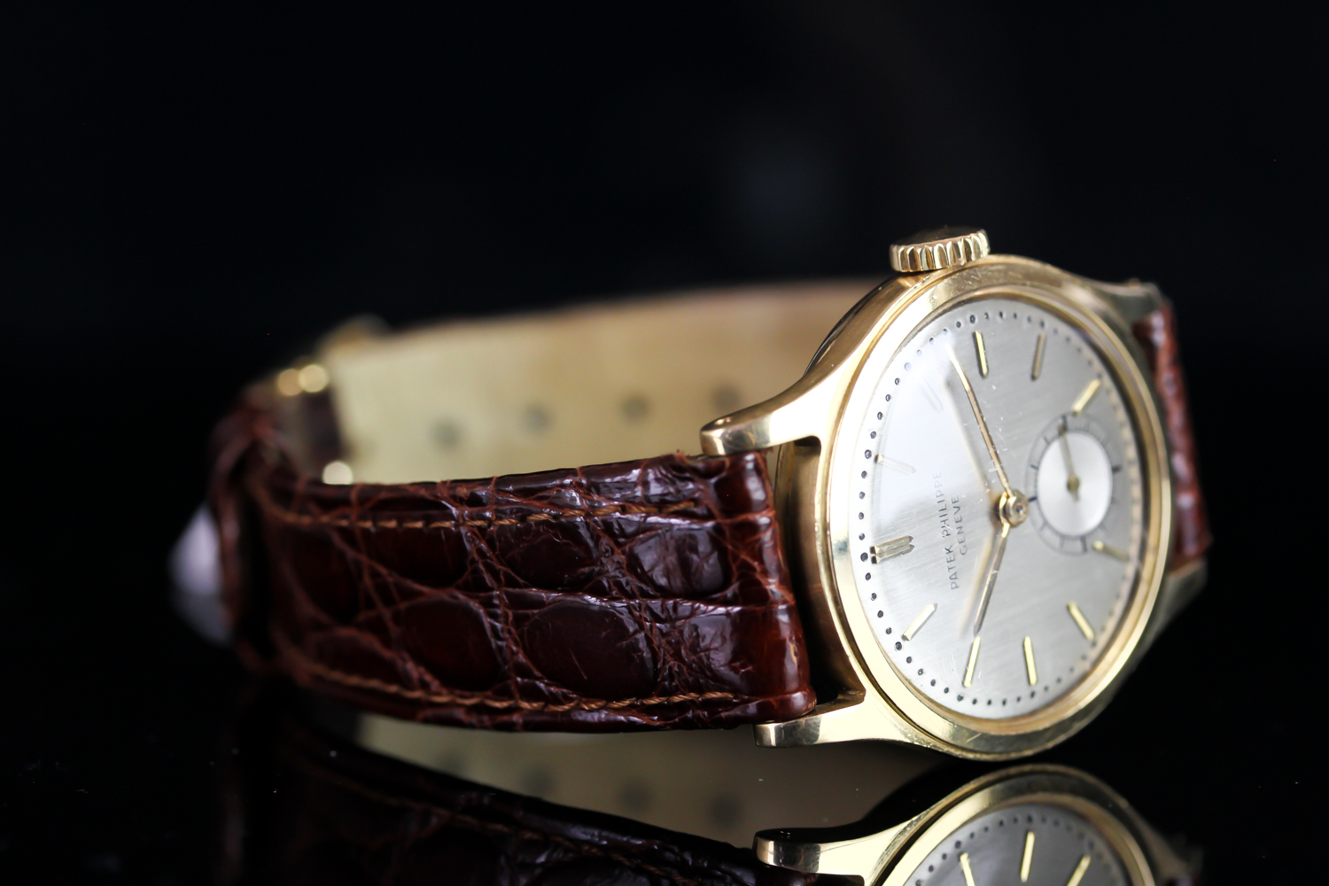 GENTLEMEN'S RARE 18K PATEK PHILIPPE CALATRAVA 2451, CIRCA 1950s, round, silver dial with gold hands, - Image 2 of 4