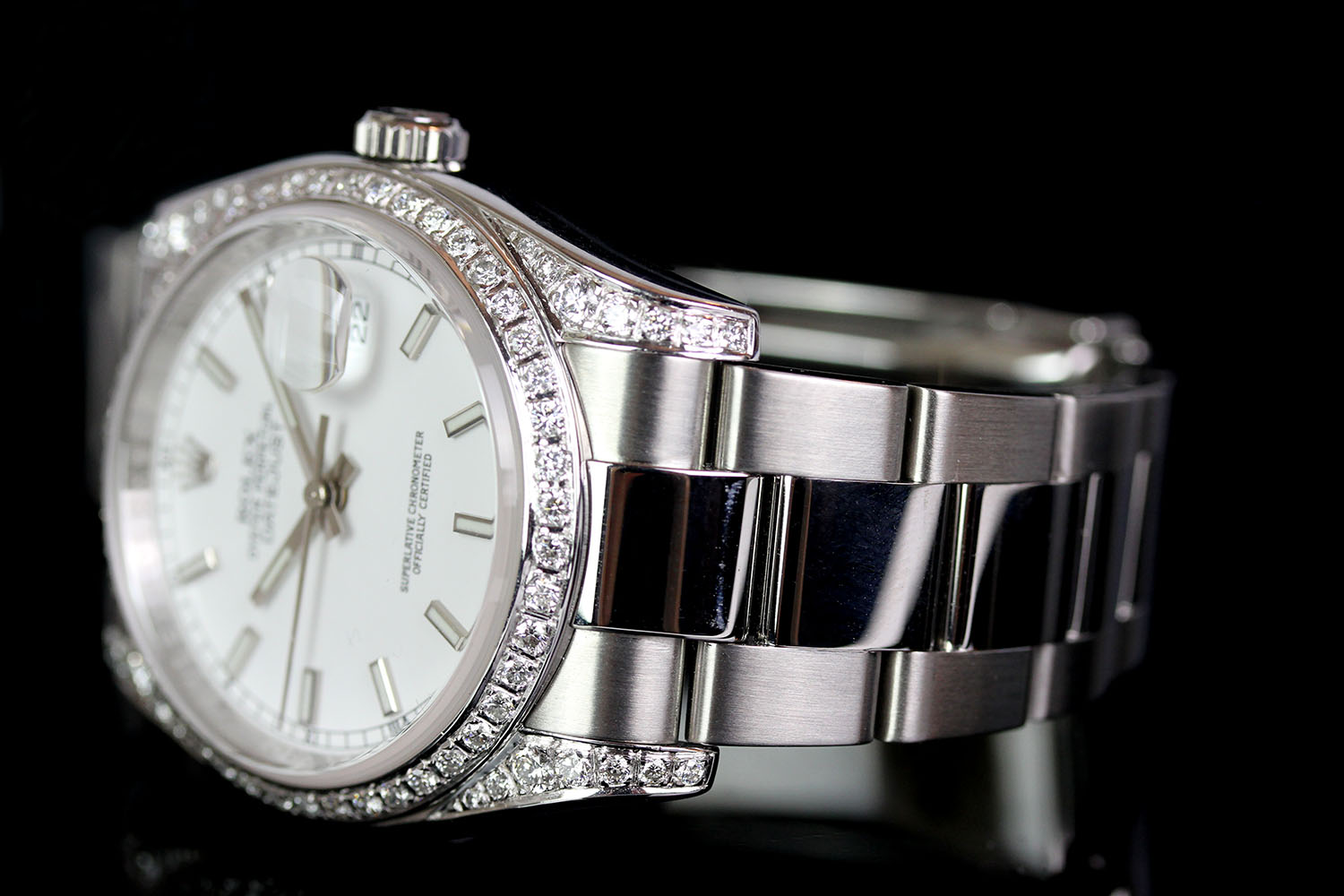 GENTLEMANS ROLEX OYSTER PERPETUAL DATEJUST MODEL 116200, SN M84....,DIAMOND SET BEZEL AND - Image 3 of 5