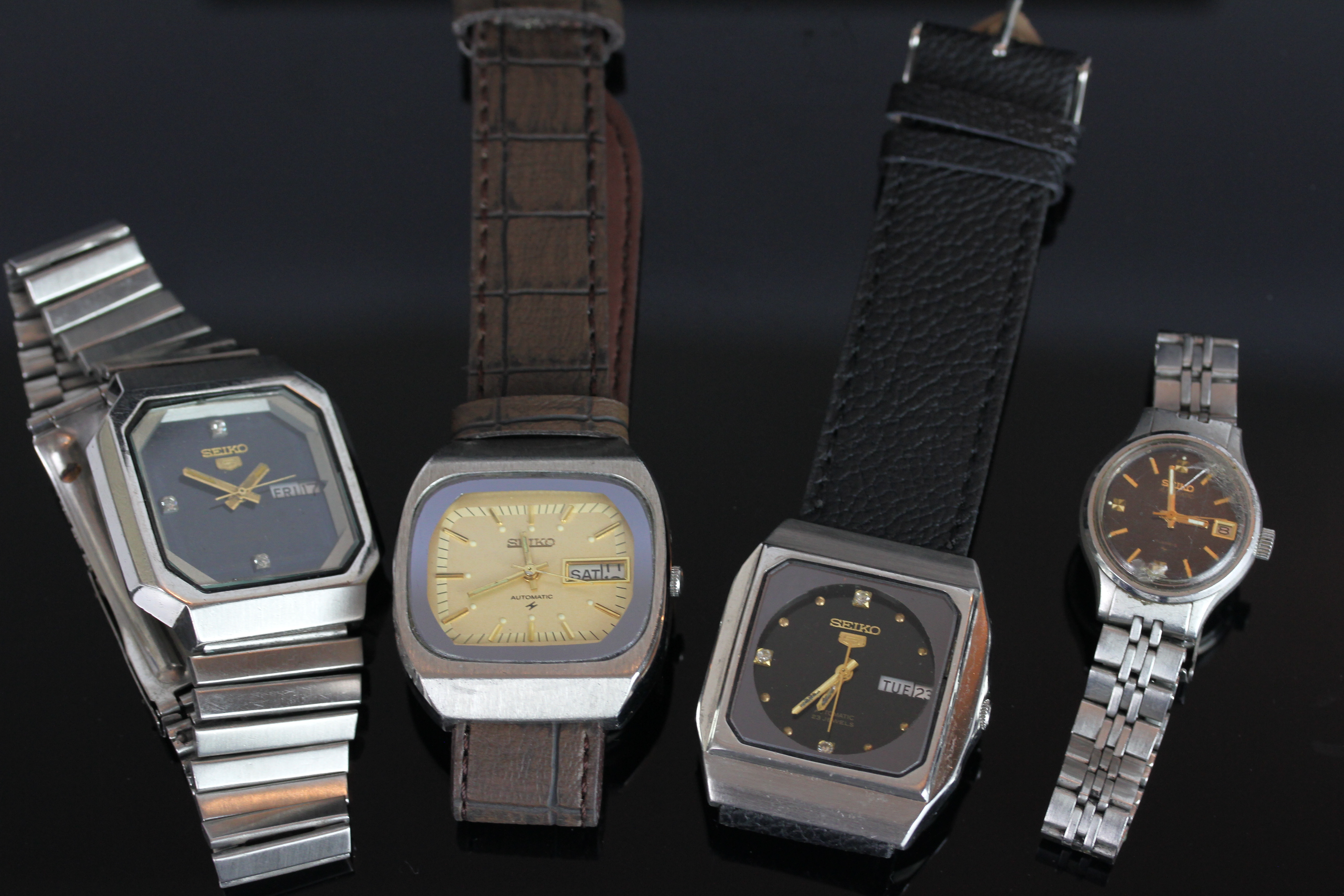 GROUP OF SEIKO 5 WRISTWATCHES, one ladies and three gents watches, two with Seiko bracelets, all