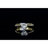 18CT HEART SHAPED SINGLE STONE DIAMOND RING , ESTIMATED 1.02CT, estimated as J colour and clarity