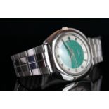 UNUSUAL SEIKO AUTOMATIC DATE WRISTWATCH, circular green multi tone dial with date window at 3 and an