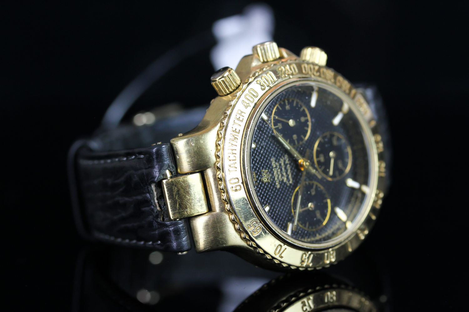 GENTLEMEN'S RAYMOND WEIL AMADEUS CHRONOGRAPH 7705, round, black dial with gold hands, baton markers, - Image 2 of 4